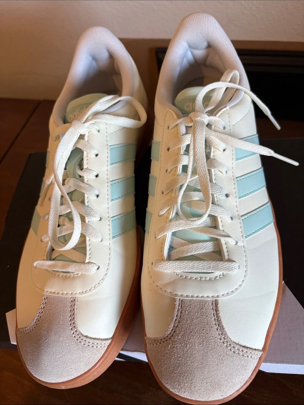 adidas VL Court base white with light blue strips New with box